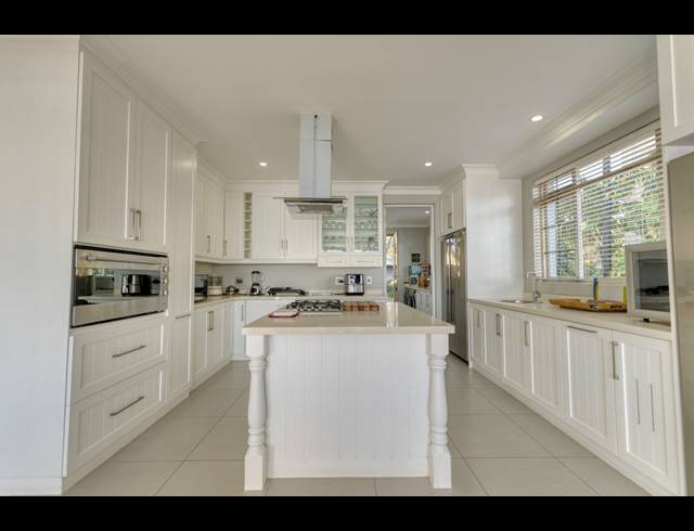 6 BEDROOM HOUSE FOR SALE IN TINLEY MANOR